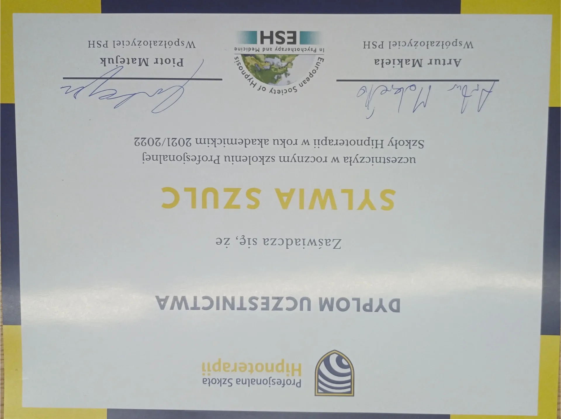 Dyplom uczestnictwa — roczne szkolenie Hipnoterapii 2021/2022